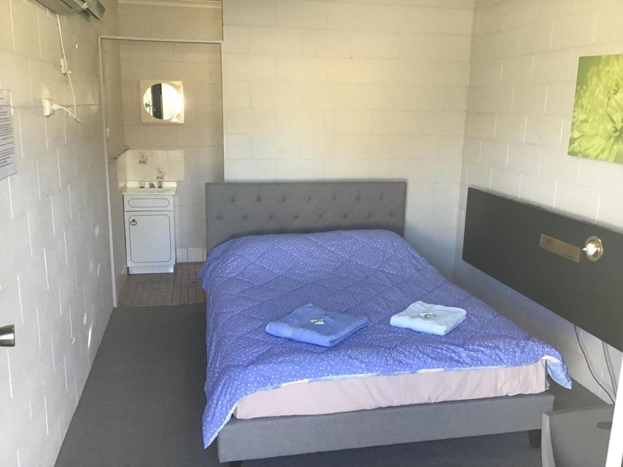 Rankins Springs Motel エクステリア 写真